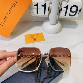 LOUIS VUITTON Модель： Z1241W Размер： 62 x 17 x 140 с подвесным бр