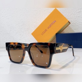 LOUIS VUITTON Модель： Z1610E Размер： 56 x 19 x 145