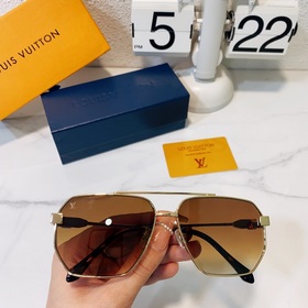 LOUIS VUITTON Модель： Z1834U Размер： 61 x 15 x 145