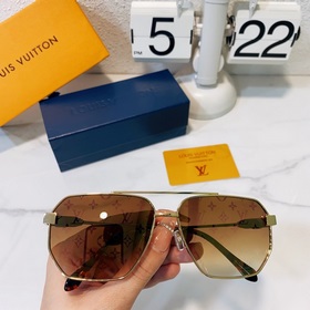 LOUIS VUITTON Модель： Z1834U Размер： 61 x 15 x 145