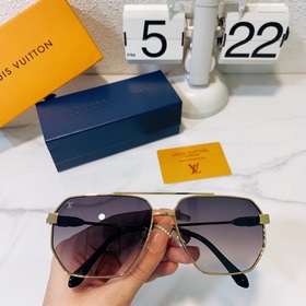 LOUIS VUITTON Модель： Z1834U Размер： 61 x 15 x 145