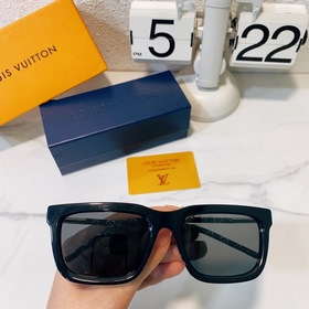 LOUIS VUITTON Модель： Z1830U Размер： 54 x 20 x 142