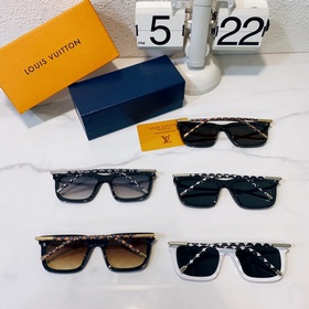 LOUIS VUITTON Модель： Z1830U Размер： 54 x 20 x 142
