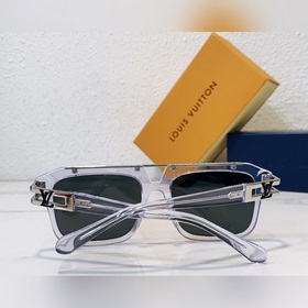 LOUIS VUITTON Модель： Z1801E Размер солнцезащитных очков： 53 x 19
