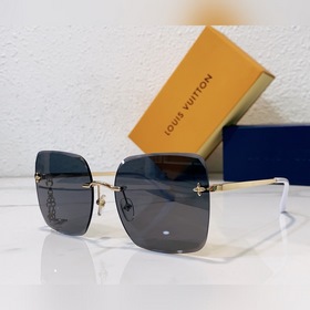 LOUIS VUITTON Модель： Z1736E Размер： 61 x 17 x 145