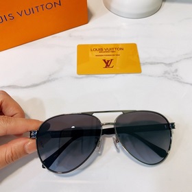 Очки LOUIS VUITTON Модель： Z1222 Размер： 61х14-142