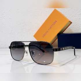 Квадратная сумка LOUIS VUITTON Модель： Z1223 Размер： 61х14х142