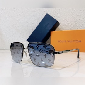 Квадратная сумка LOUIS VUITTON Модель： Z1221 Размер： 61 x 14 x 14