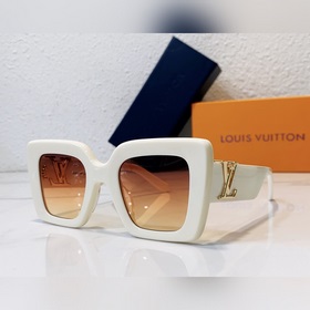 LOUIS VUITTON Модель： Z2301U Размер： 48х25-145