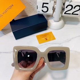 LOUIS VUITTON Модель： Z2301U Размер： 48х25-145