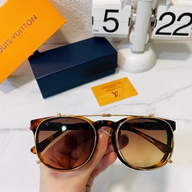 LOUIS VUITTON Модель： 1112 Размер： 55х20х145