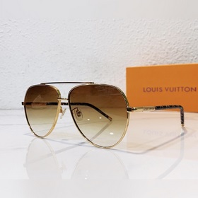 LOUIS VUITTON Модель： Z1795U Размер： 64х13-142