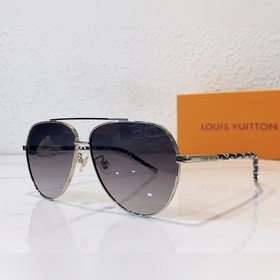 LOUIS VUITTON Модель： Z1795U Размер： 64х13-142