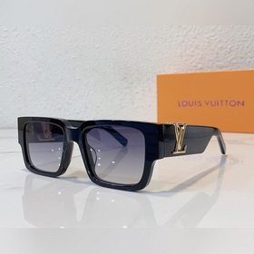 LOUIS VUITTON Модель： Z1739E Размер： 53 x 19 x 145