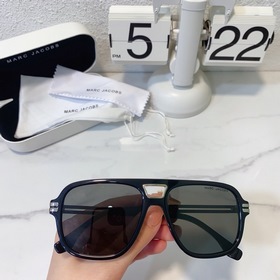 MARC JACOBS Модель： MJ423/S Новинка на официальном сайте. Делов