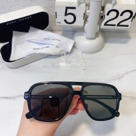 MARC JACOBS Модель： MJ423/S Новинка на официальном сайте. Делов
