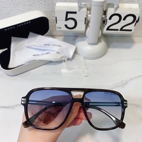 MARC JACOBS Модель： MJ423/S Новинка на официальном сайте. Делов
