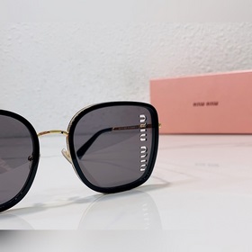 MIU Модель： SMU 17W Размер： 58 x 21 x 140