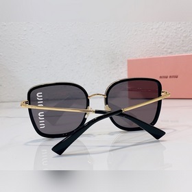 MIU Модель： SMU 17W Размер： 58 x 21 x 140