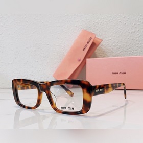 Miu Модель： SMU 03S Размер： 53 x 19 x 145