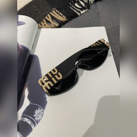 Miu 2023 новые солнцезащитные очки для модных девушек дизайн в ф