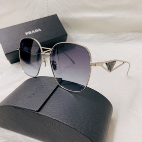 Солнцезащитные очки Prada Модель： SPR22 Размер： 58-16-140