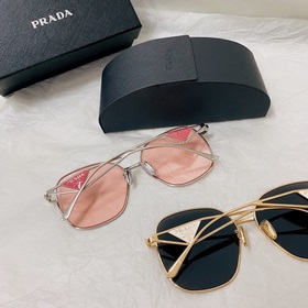 Солнцезащитные очки Prada Модель： SPR22 Размер： 58-16-140
