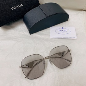 Солнцезащитные очки Prada Модель： SPR22 Размер： 58-16-140