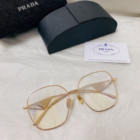 Солнцезащитные очки Prada Модель： SPR22 Размер： 58-16-140