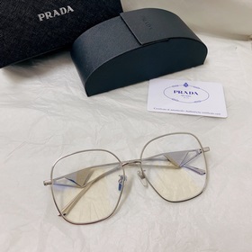Солнцезащитные очки Prada Модель： SPR22 Размер： 58-16-140
