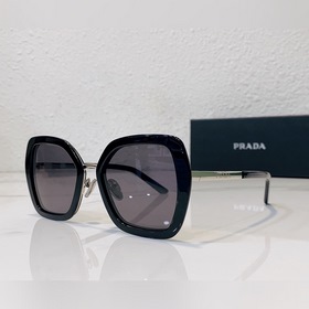 Prada Модель： SPR 53Y Размер： 53/21-138