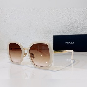 Prada Модель： SPR 53Y Размер： 53/21-138