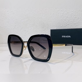 Prada Модель： SPR 53Y Размер： 53/21-138