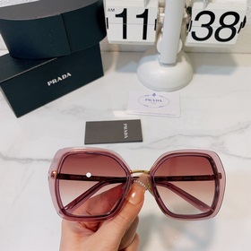 Prada Модель： SPR 53Y Размер： 53/21-138