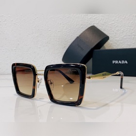 Prada Размеры： 52х19-145