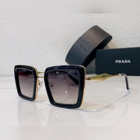 Prada Размеры： 52х19-145