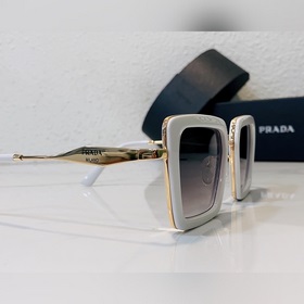 Prada Размеры： 52х19-145