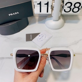 Prada Размеры： 52х19-145