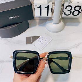 Prada Размеры： 52х19-145