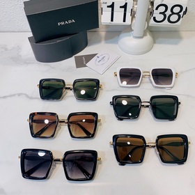 Prada Размеры： 52х19-145