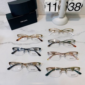 Prada Модель： 91YV Размер： 52х19-148