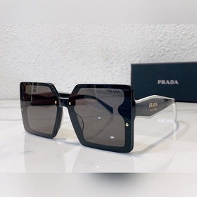 Prada Модель： PR 106XV Размер： 67/12-145