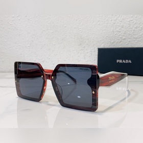 Prada Модель： PR 106XV Размер： 67/12-145