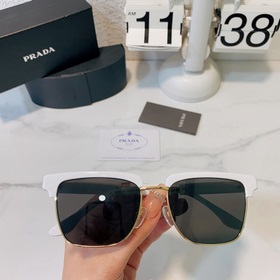 Prada Модель： SPR08Y Размер： 54х16-145