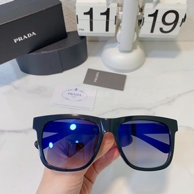 Prada Модель： SPR 32Y Размер： 55х19-145