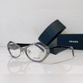 Модель Prada： PR 93YV Размер： 55 x 18 x 145.