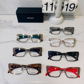 Модель Prada： PR 95YV Размер： 53/17-145