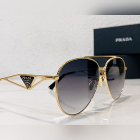Солнцезащитные очки PRADA, модель Pilot, с двойной дужкой и треуг