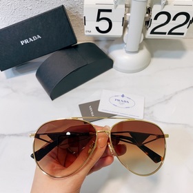 Солнцезащитные очки PRADA, модель Pilot, с двойной дужкой и треуг