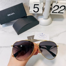 Солнцезащитные очки PRADA, модель Pilot, с двойной дужкой и треуг